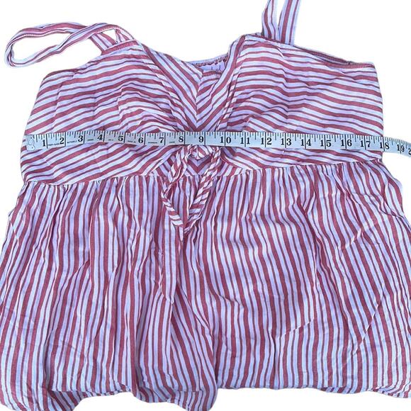 Isabel Maternity by Ingrid red & white flowy blouse size large - Picture 5 of 8